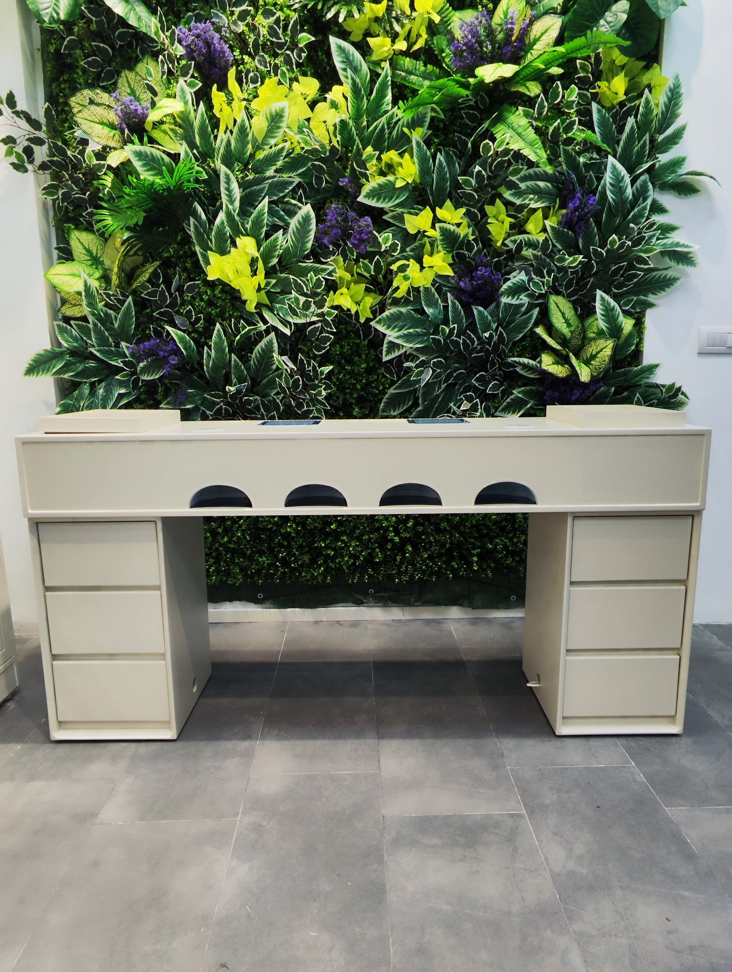 Tavolo da Manicure in Legno Massello Color Crema | Con Aspirapolvere ad Alta Potenza & Lampada a Induzione per Asciugatura | 100*40*78cm | 4 Cassetti + Ripiano Fisso | Perfetto per Professionisti