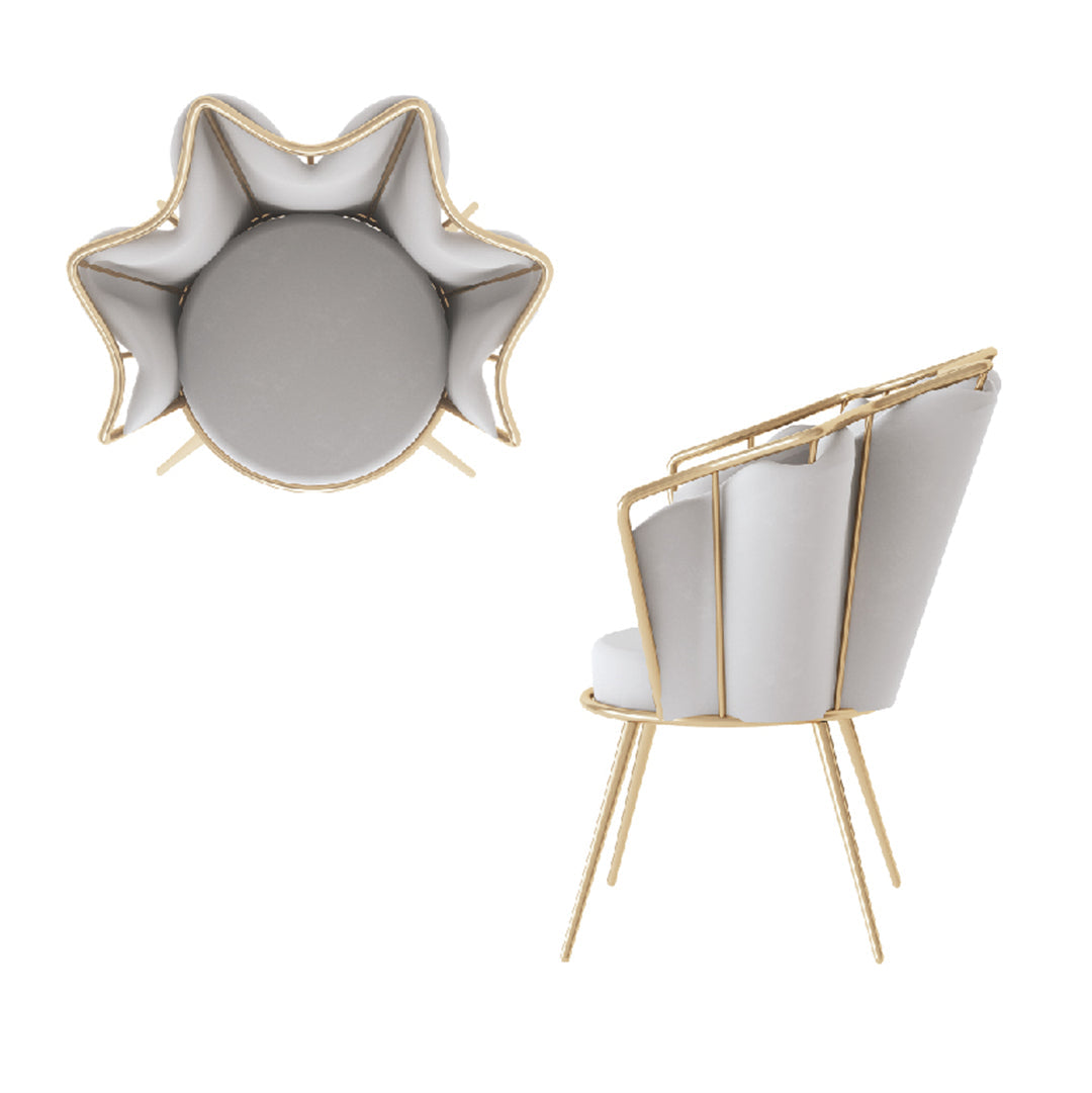 Poltrona Floreale dorata a forma di petalo, dimensioni 73x64x88