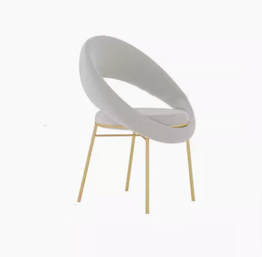 Sedia Merlino rivestita in tessuto vellutato grigio chiaro, dimensioni 90x65x65