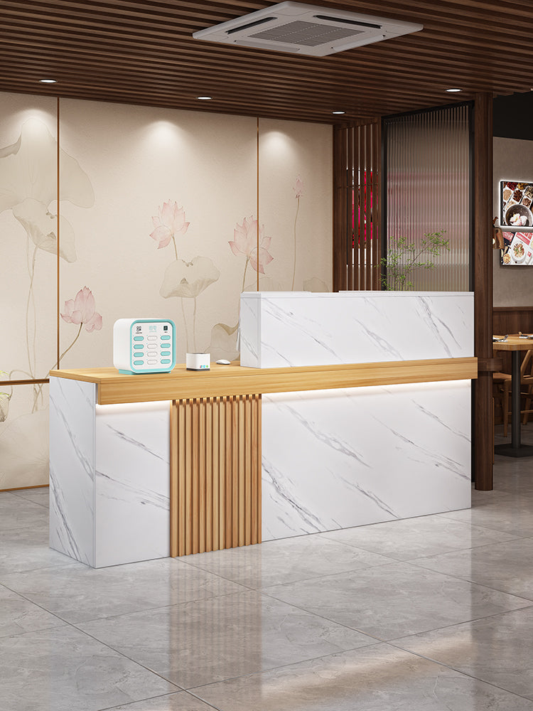 Bancone Reception Moderno in Effetto Marmo con Dettagli in Legno – Design Elegante per Negozio, Studio Estetico 120*110*45