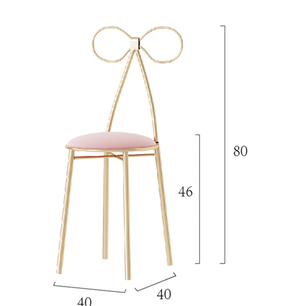 Sedia farfalla in tessuto vellutato rosa con struttura in ferro dorato