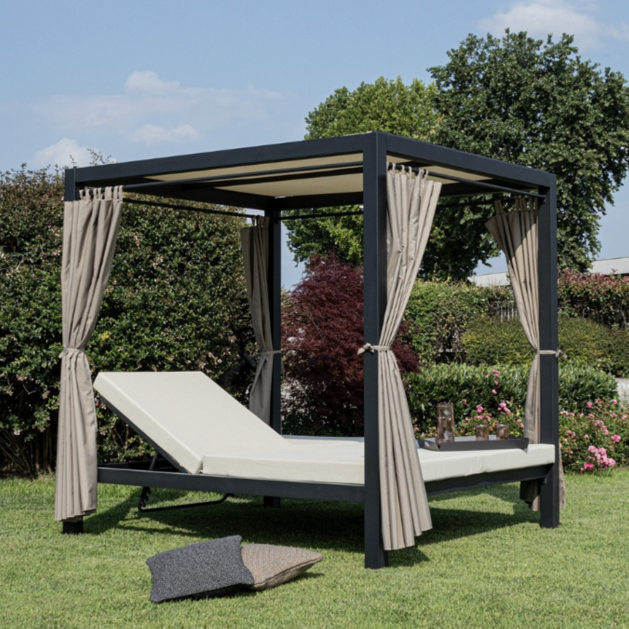 Daybed Dream